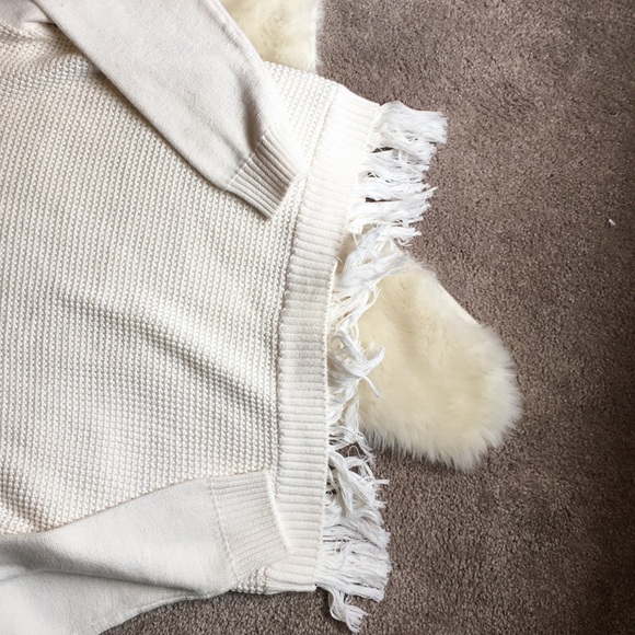 MICHAEL KORS Fringe Scoop neck Sweater - Picture 2 of 3